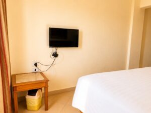 Single Room TV Area – Dyarna Hotel Dahab