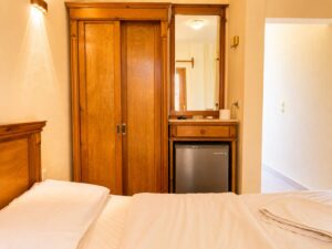 Single Room Amenities – Wardrobe and Mini Fridge – Dyarna Hotel Dahab